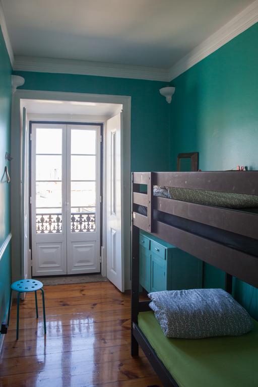 Hostel Graca 28 Lisbon Bilik gambar