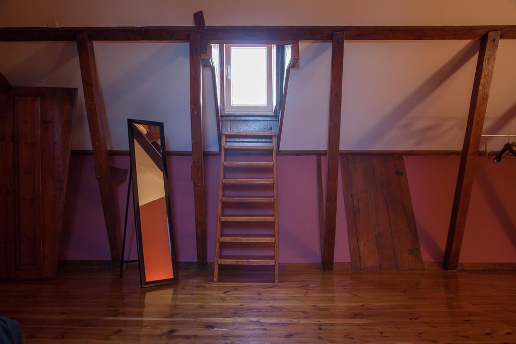 Hostel Graca 28 Lisbon Bilik gambar