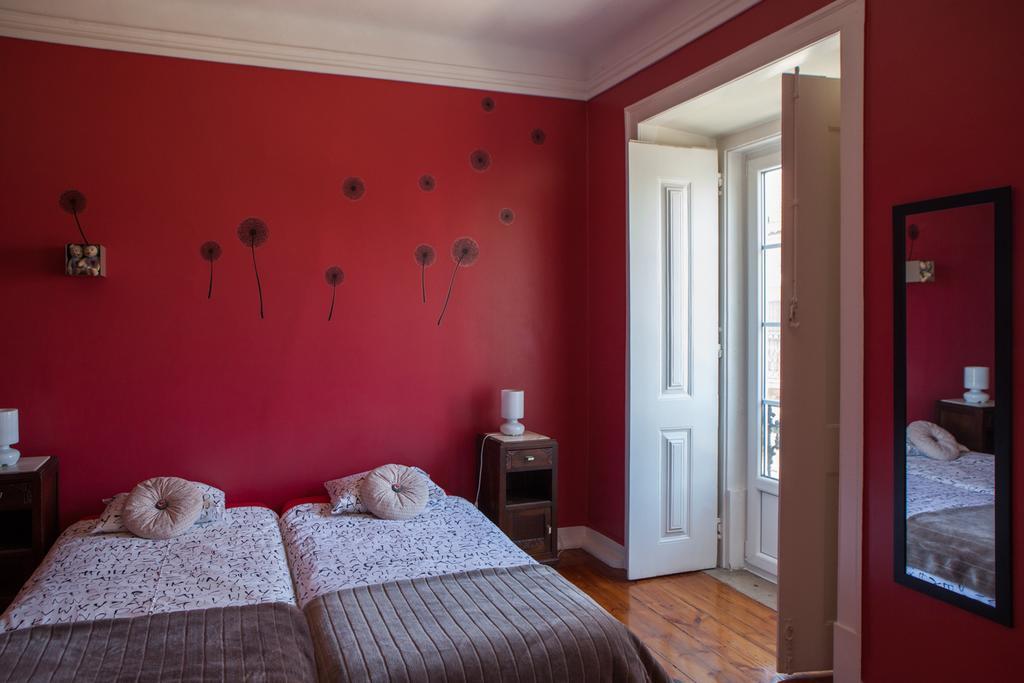 Hostel Graca 28 Lisbon Bilik gambar